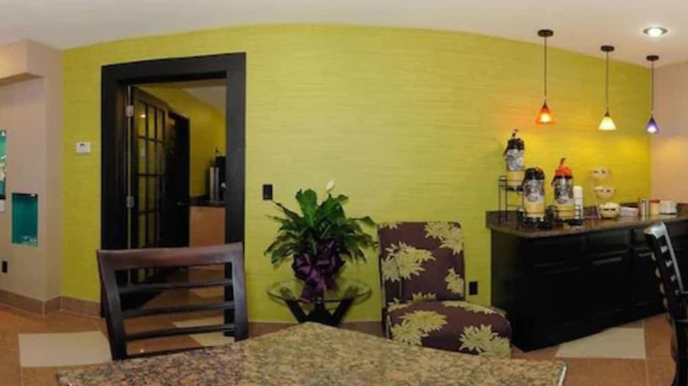 Quality Inn Covington Экстерьер фото